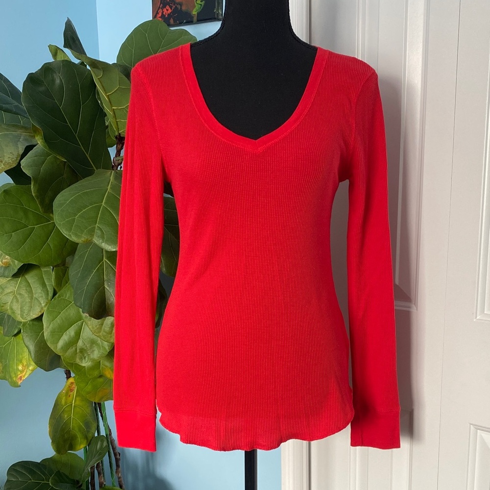 Old Navy Small Fitted Thermal Knit Y2K V-Neck Longsleeve Top - Picture 5 of 6